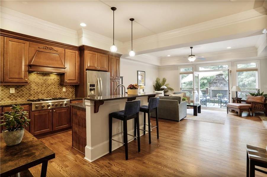 225 Mystic Ridge HL, Sandy Springs, GA 30342