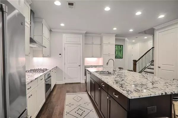 Roswell, GA 30075,5022 Towneship Creek RD