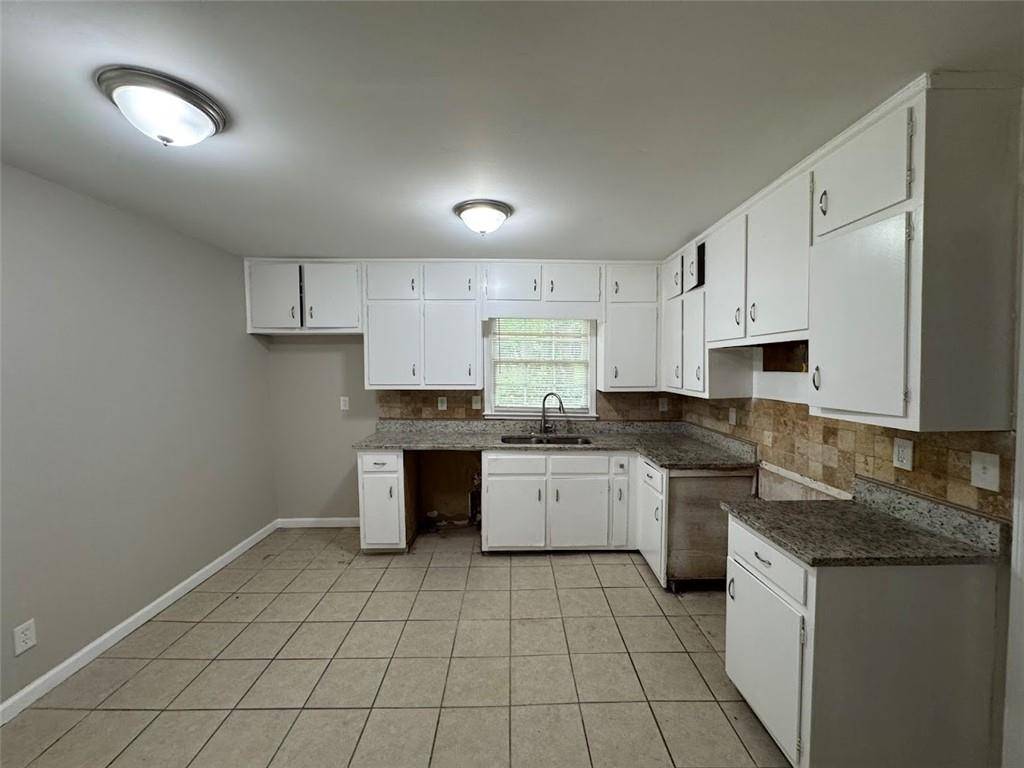 Stone Mountain, GA 30088,5183 McCarter CT
