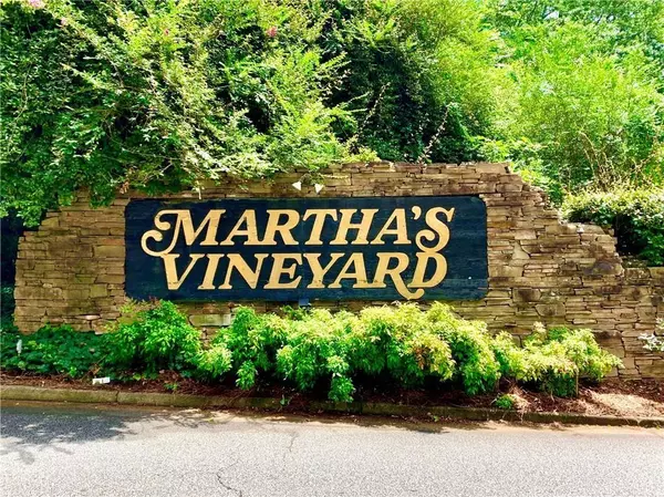 2605 Vineyard WAY SE, Smyrna, GA 30082