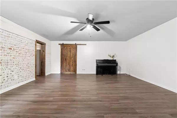 Villa Rica, GA 30180,1217 Topaz LN