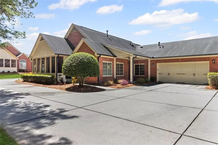1304 BROOKHAVENRUN CIR, Duluth, GA 30097