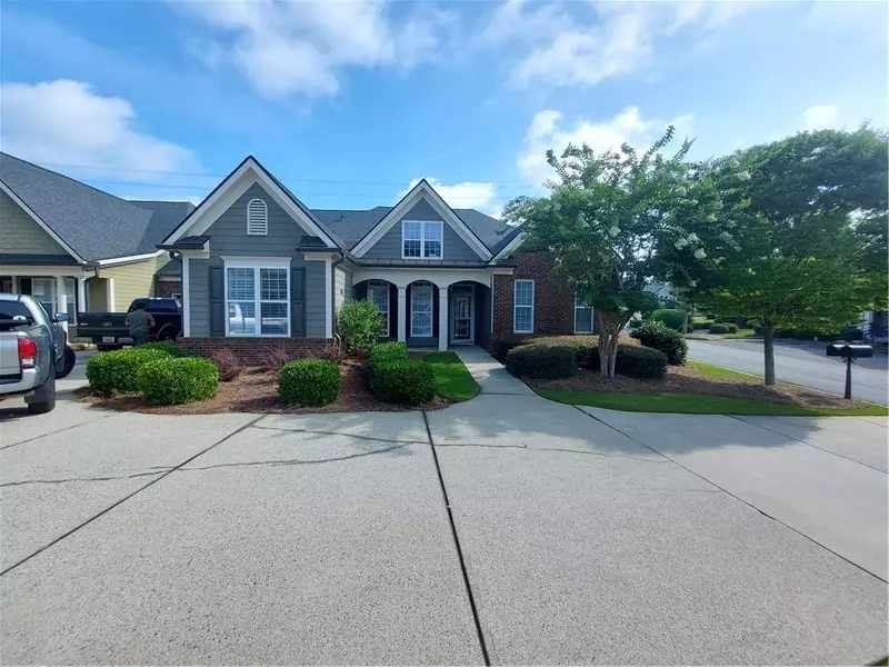 1898 Manor View CIR NW, Acworth, GA 30101