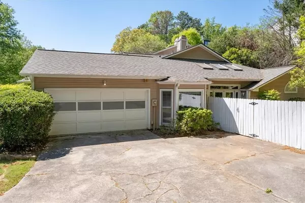 Atlanta, GA 30319,2934 Crosswycke Forest DR NE