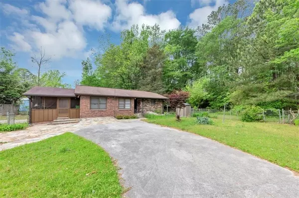 9186 Puckett ST, Covington, GA 30014