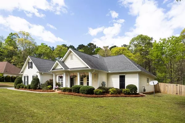 794 Lucas DR, Hampton, GA 30228