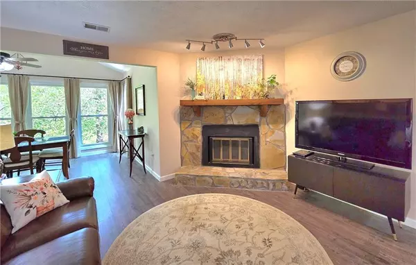 Roswell, GA 30075,4214 Lake Pointe CIR