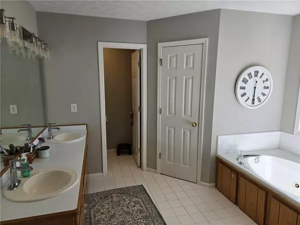 Loganville, GA 30052,4045 Fawn Valley DR