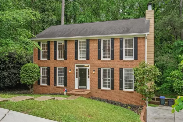 Alpharetta, GA 30022,2895 Shurburne DR