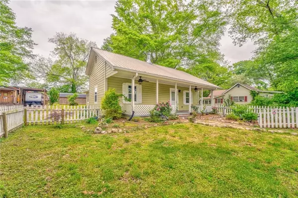 Cave Spring, GA 30124,44 Fannin ST