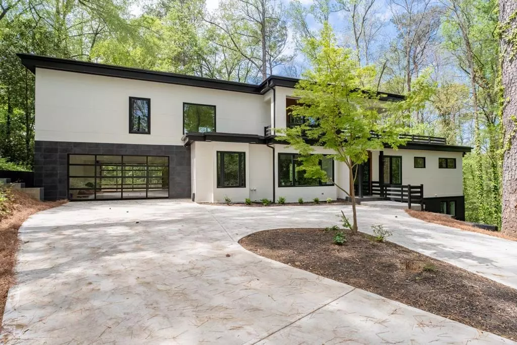 Atlanta, GA 30342,4366 Skyland DR NE
