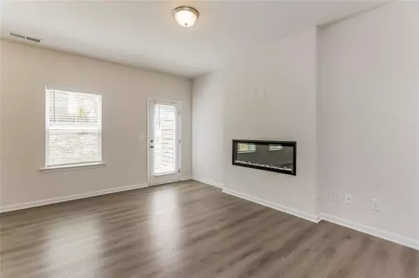 Cartersville, GA 30120,307 Skye LN
