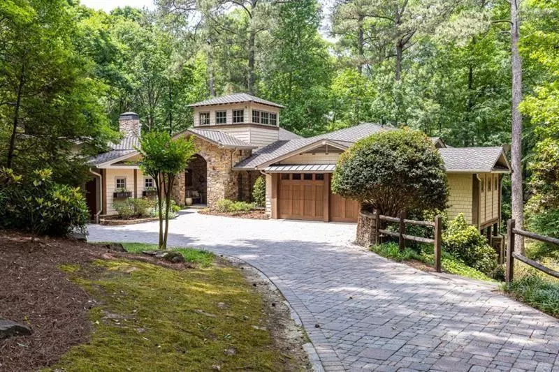 4421 Paradise CIR, Vinings, GA 30339