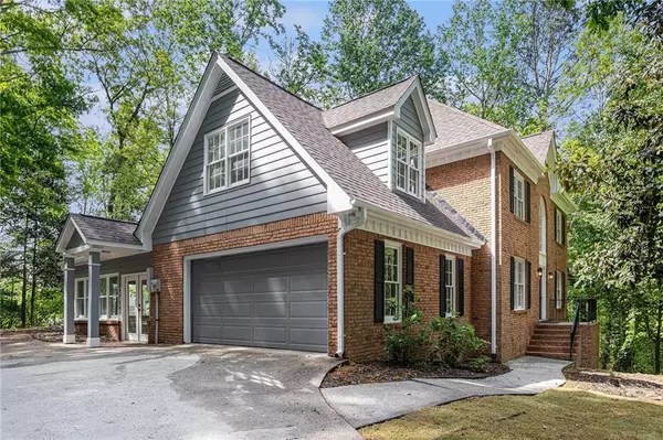 Sugar Hill, GA 30518,535 Emerald Pkwy