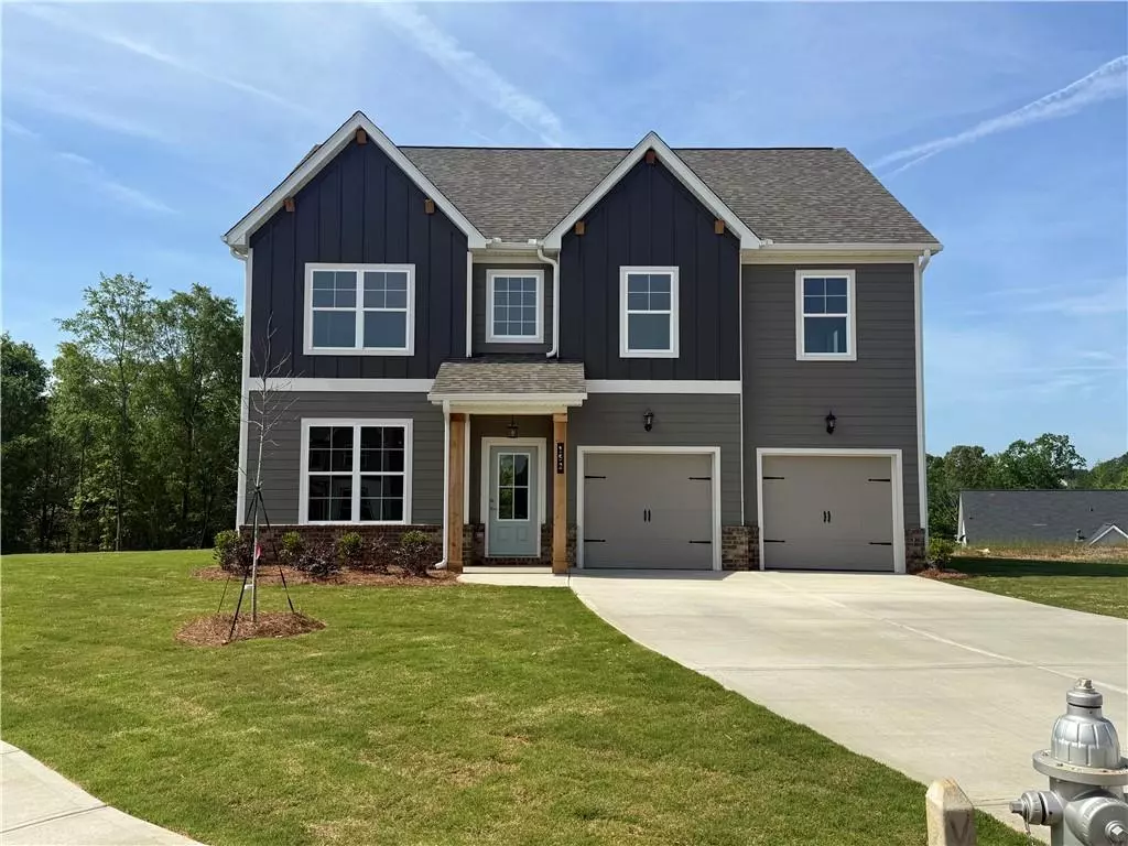 Commerce, GA 30529,152 Sherwood DR