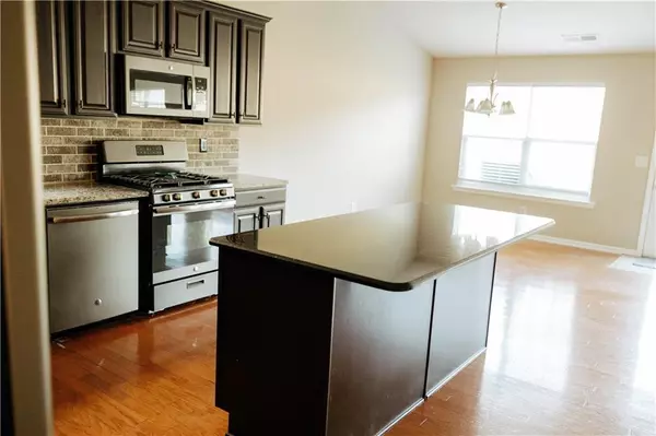 Villa Rica, GA 30180,1048 S Creek DR