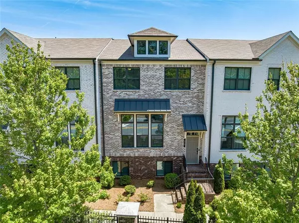 820 FAIR VIEW CIR, Roswell, GA 30076