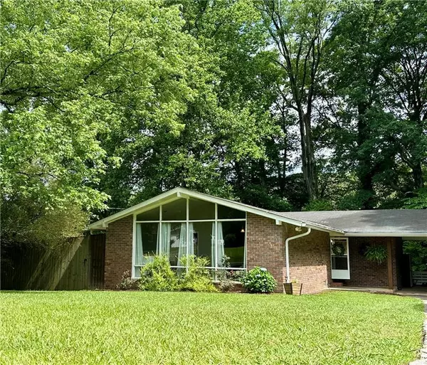 115 Don Rich DR, Carrollton, GA 30117