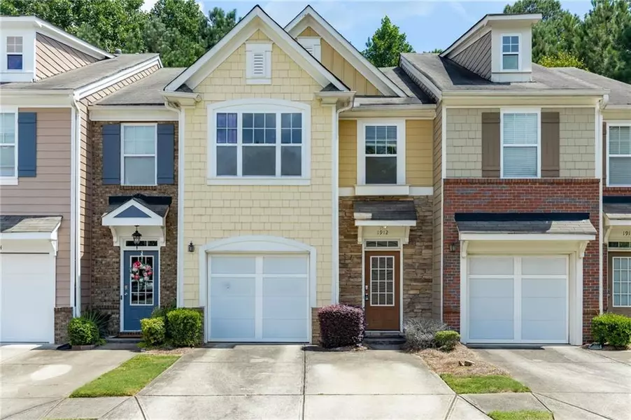 1912 Lakeshore Overlook CIR NW, Kennesaw, GA 30152