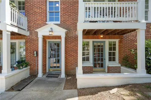 Atlanta, GA 30306,974 Greenwood AVE NE #6