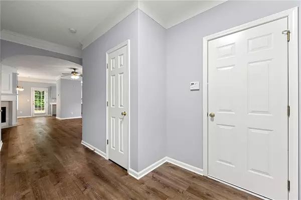 Alpharetta, GA 30022,5654 Lawley DR