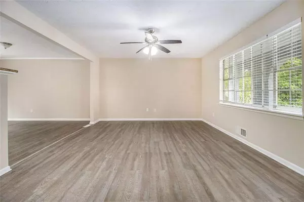 Atlanta, GA 30349,535 TRANSIT CIR