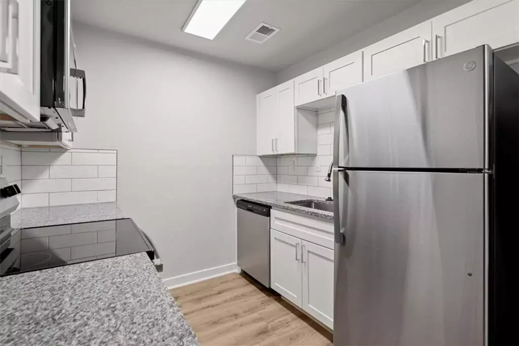 Peachtree Corners, GA 30092,3500 Peachtree Corners CIR #102E