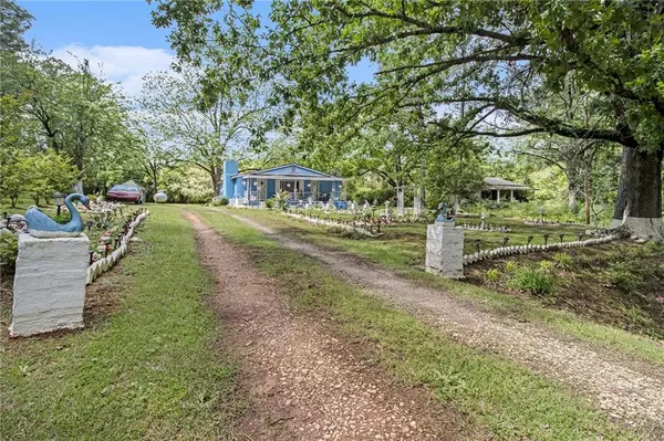 179 Higgins RD,  Flovilla,  GA 30216