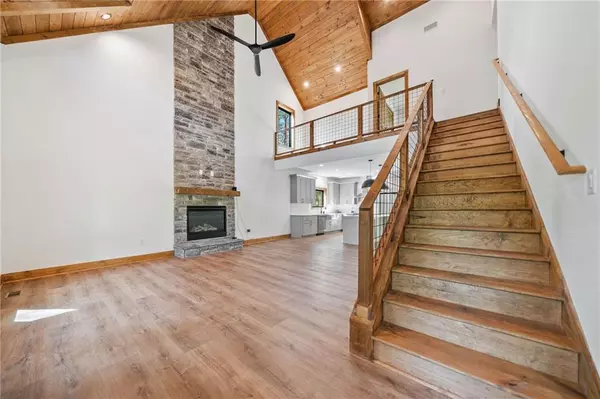 Ellijay, GA 30540,1310 High River RD