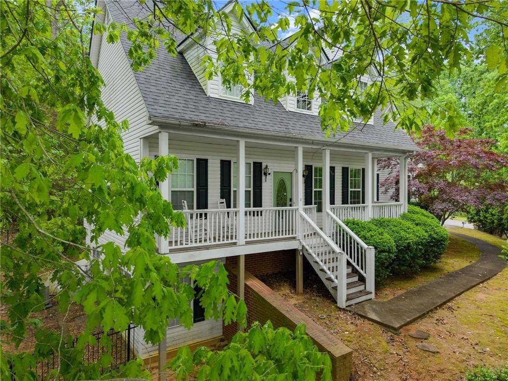 5303 Monarch DR, Gainesville, GA 30506