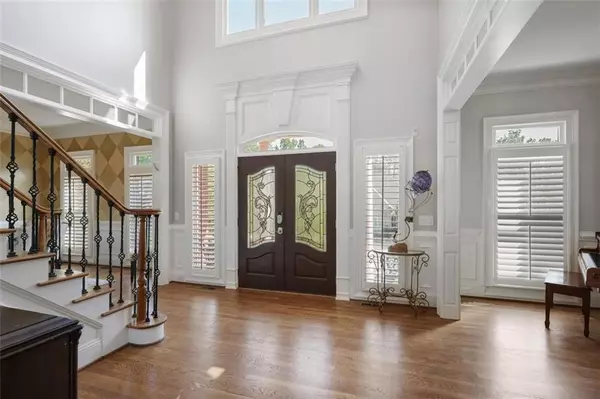 Sandy Springs, GA 30350,225 Farmbrooke CT