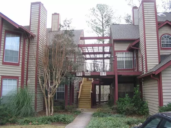 Alpharetta, GA 30022,412 HAWKSTONE WAY
