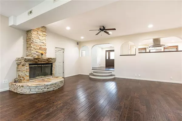 Peachtree Corners, GA 30360,3884 Vic Ar CT