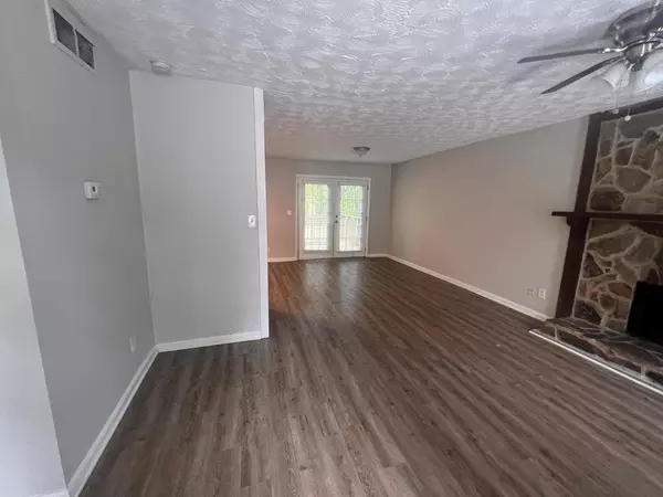 Snellville, GA 30039,3948 Valley Brook RD