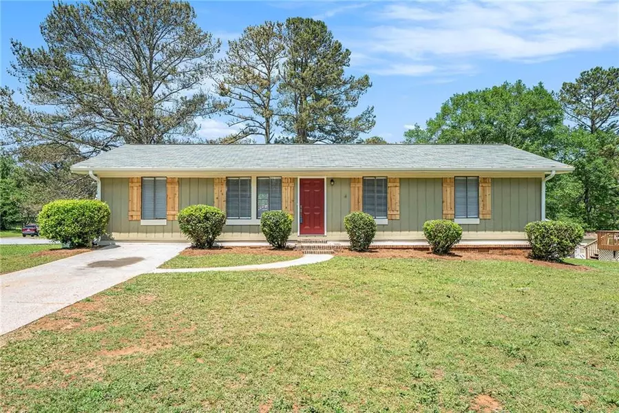 898 Doeskin DR NW, Conyers, GA 30012