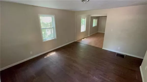 Snellville, GA 30078,2888 Mountain View RD