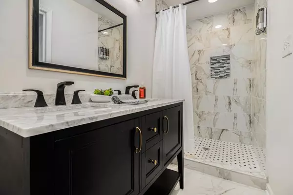 Atlanta, GA 30315,1130 Rebel Forest DR SE