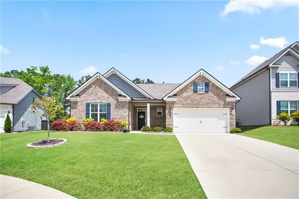 3322 Grace Farm LN, Buford, GA 30519