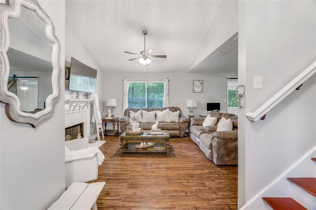 Sugar Hill, GA 30518,1029 MEGAN CT