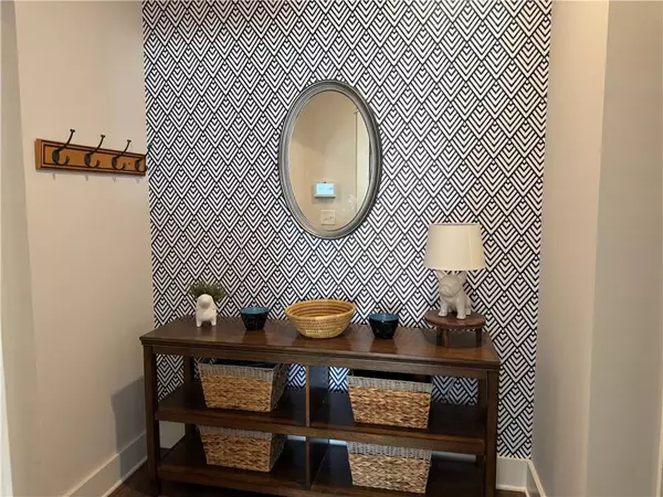 Canton, GA 30114,186 Sunshower RDG