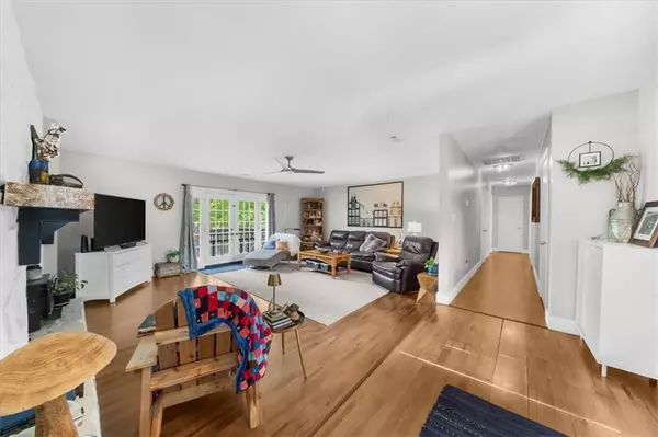 Buford, GA 30518,5742 Harbor DR