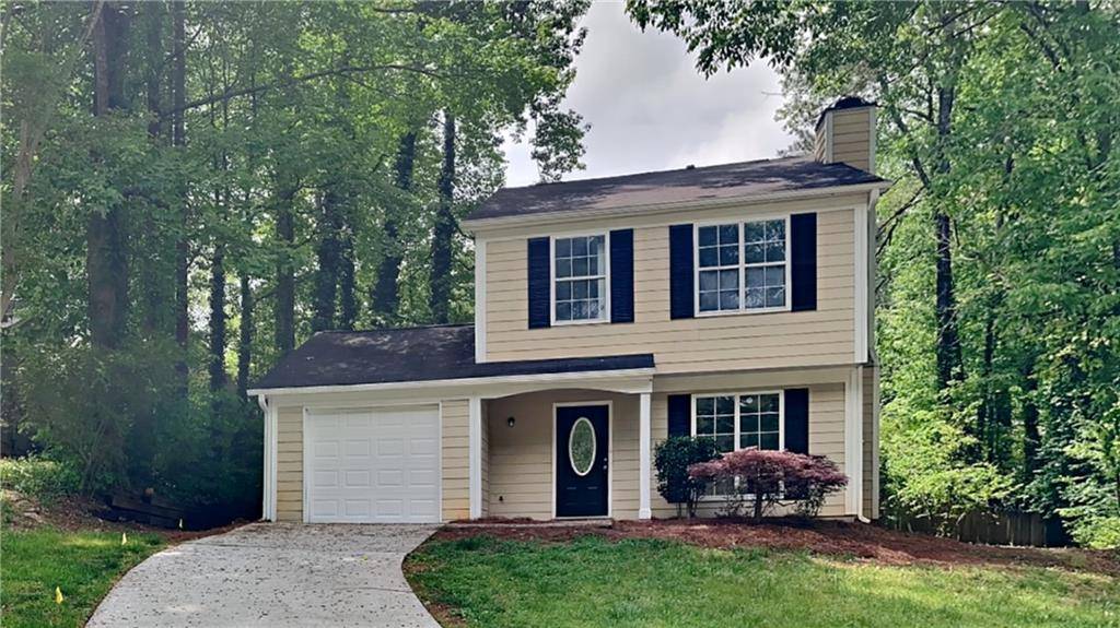829 Longfellow CT, Stone Mountain, GA 30088