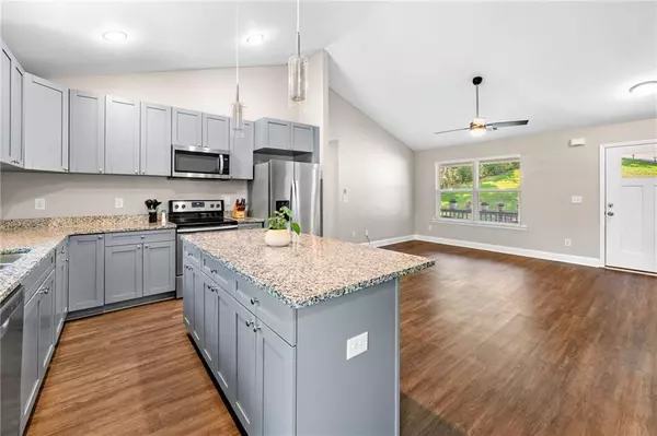 Dawsonville, GA 30534,269 Emmett DR