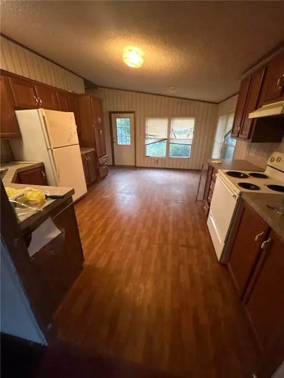 Carnesville, GA 30521,125 Lewis Crump RD