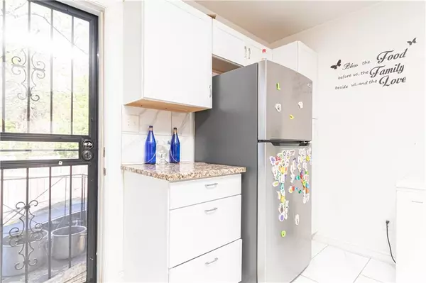 Decatur, GA 30034,2576 Flat Shoals DR