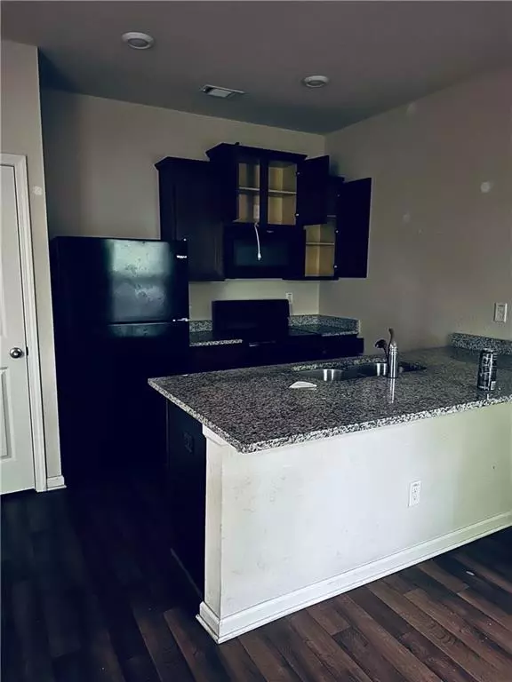 Atlanta, GA 30344,107 Highwood LN