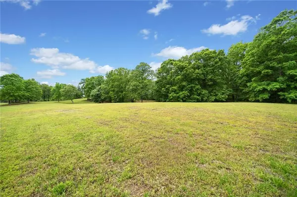 Chatsworth, GA 30705,945 Old Federal RD S