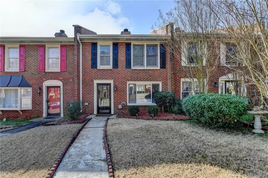 6118 Queen Anne CT, Norcross, GA 30093