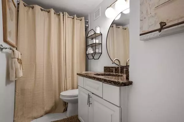 Atlanta, GA 30305,2479 PEACHTREE RD #503