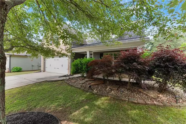 60 Creekstone LN, Dawsonville, GA 30534